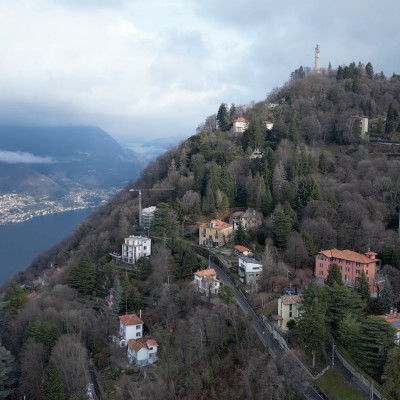 Brunate, Lago di Como